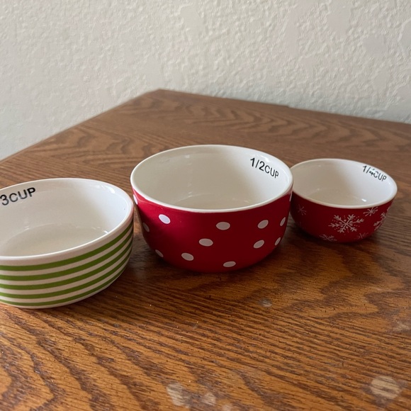 Holiday Time Christmas ELF Measuring Cups Graduated 4 sizes NEW - Picture 9 of 9